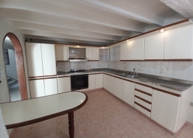 Imagen de Casa en arriendo en Antioquia, MEDELLÍN, GUAYABAL (L) Imagen de Casa en arriendo en Antioquia, MEDELLÍN, GUAYABAL (L)