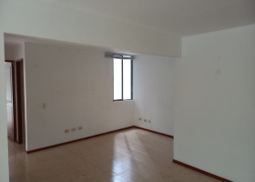 Imagen de Apartamento en arriendo en Antioquia, MEDELLÍN, LOS BALSOS NRO 2