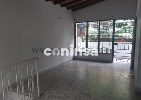 Imagen de Casa en arriendo en Antioquia, MEDELLÍN, LAURELES