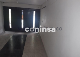 Imagen de Casa en arriendo en Antioquia, MEDELLÍN, LAURELES