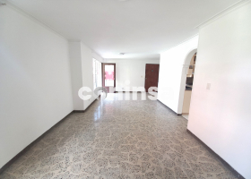 Imagen de Apartamento en arriendo en Antioquia, MEDELLÍN, LAURELES