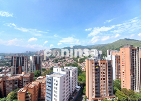 Imagen de Apartamento en arriendo en Antioquia, MEDELLÍN, LOMA DE LOS BERNAL