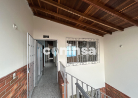 Imagen de Casa en arriendo en Antioquia, MEDELLÍN, CRISTO REY
