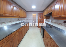 Imagen de Apartamento en arriendo en Antioquia, MEDELLÍN, LAURELES