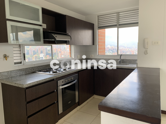 Apartamento en Arriendo en EL POBLADO Imagen de apartamento 2