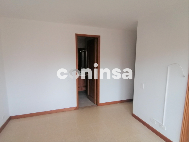 Apartamento en Arriendo en LAURELES Imagen de Apartamento 11