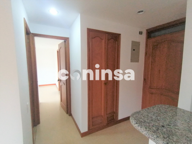 Apartamento en Arriendo en LAURELES Imagen de Apartamento