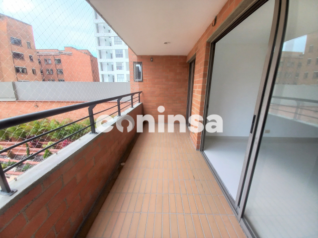 Apartamento en Arriendo en LAURELES Imagen de apartamento 1