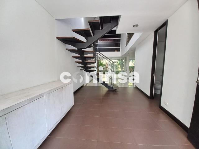 Casa en Arriendo en LOMA EL ATRAVESADO Imagen de casa 1