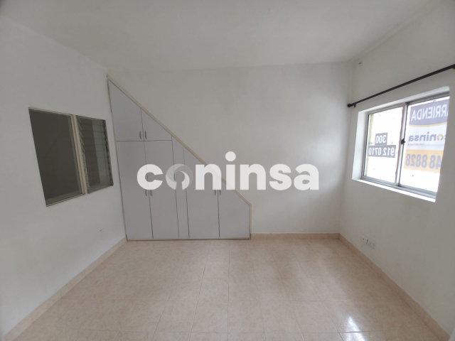 Apartamento en Arriendo en VILLA HERMOSA Imagen de apartamento 1