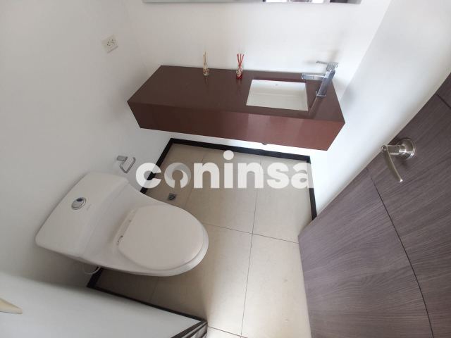 Apartamento en Arriendo en EL POBLADO Imagen de Apartamento 9