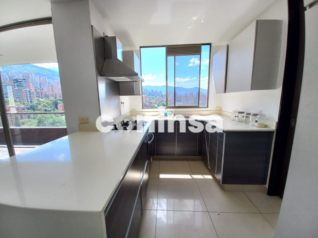 Apartamento en Arriendo en EL POBLADO Imagen de apartamento 1