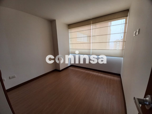 Apartamento en Arriendo en CUMBRES Imagen de Apartamento 13