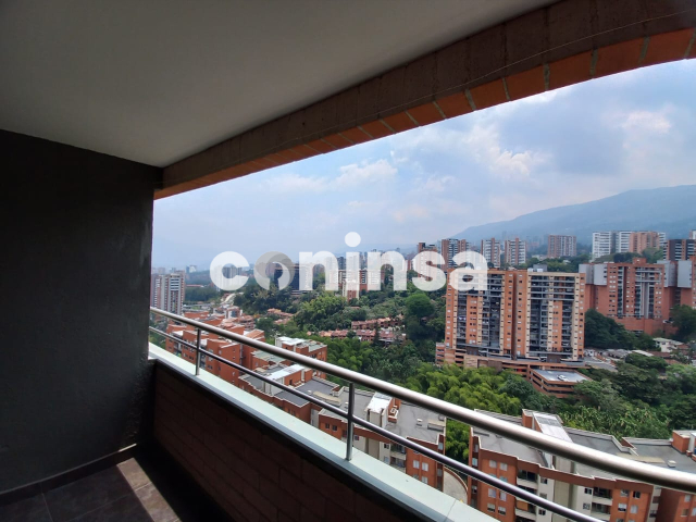 Apartamento en Arriendo en CUMBRES Imagen de Apartamento 20