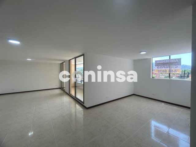 Apartamento en Arriendo en JARDINES Imagen de apartamento 2