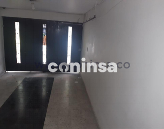 Imagen de Casa en arriendo en Antioquia, MEDELLÍN, LAURELES